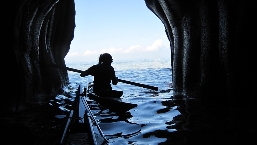 Guidede ture i kajak. 