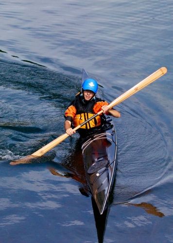 Kant din kajak for et flot sving. Styretag i havkajak ved Nexø på Bornholm